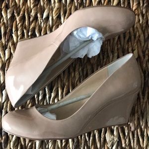 Jessica Simpson Nude Wedge